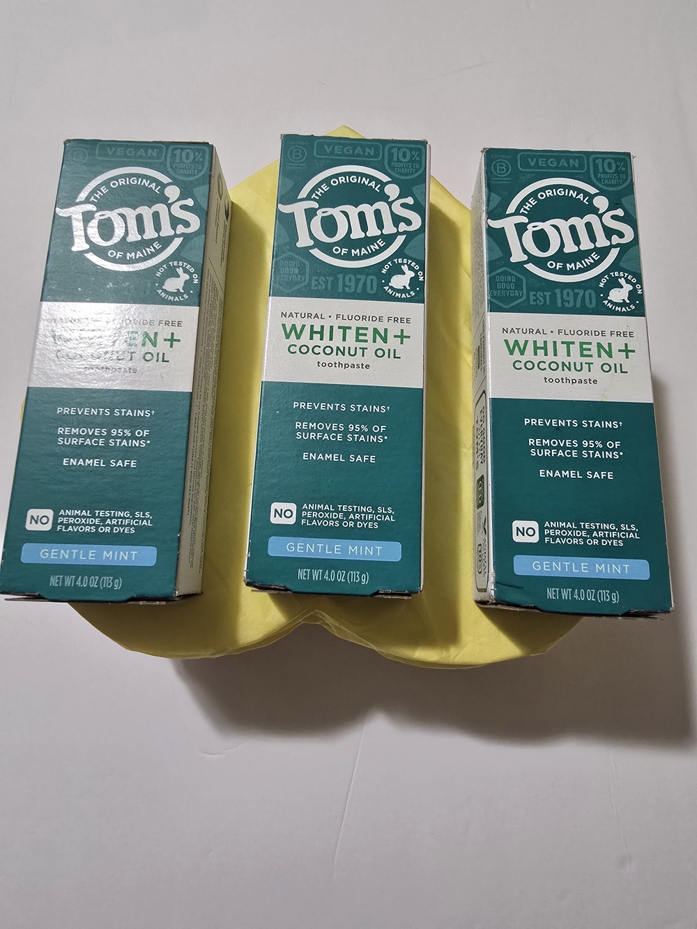 Toms Gentle Mint Whiten+ Coconut Oil Toothpaste Trio - Teal and White